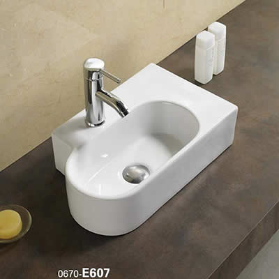 0670-E607